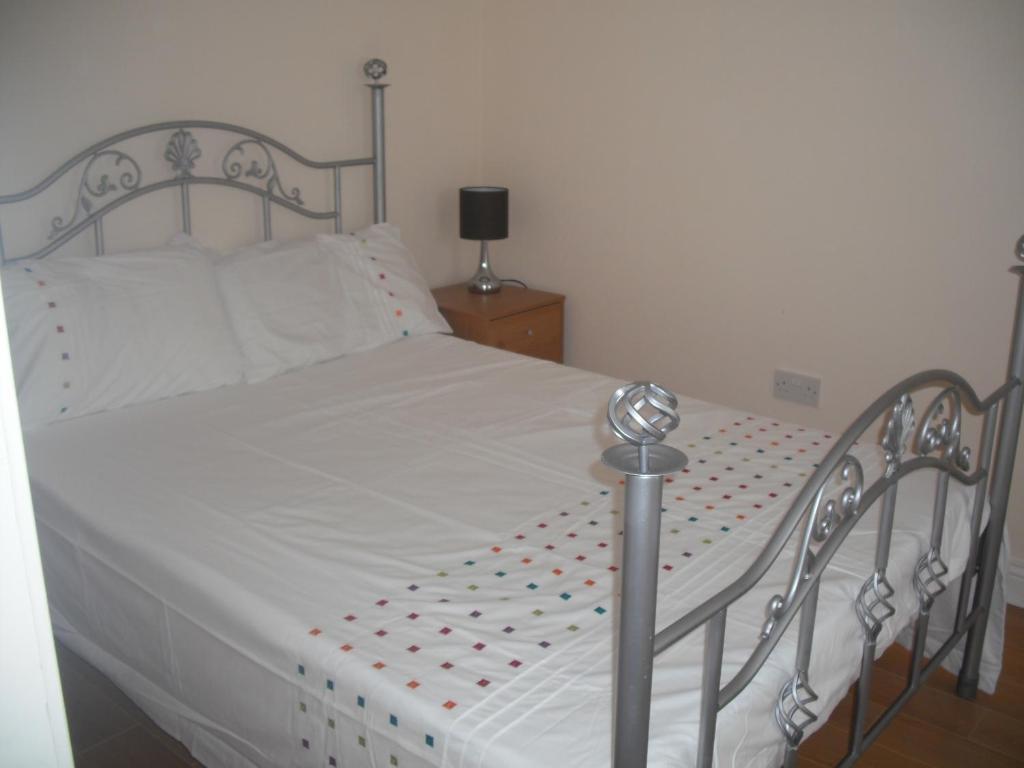 The Blue House Apartments Bushmills Habitación foto